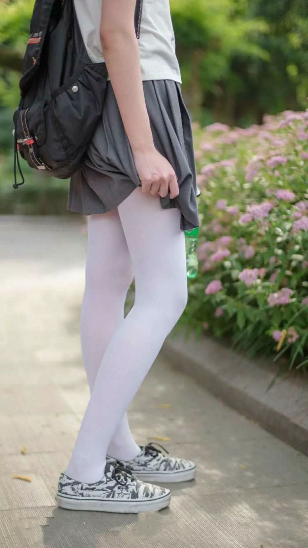 烈火与樱花，日本队轻取法国队，石宇奇状态火热点燃赛场