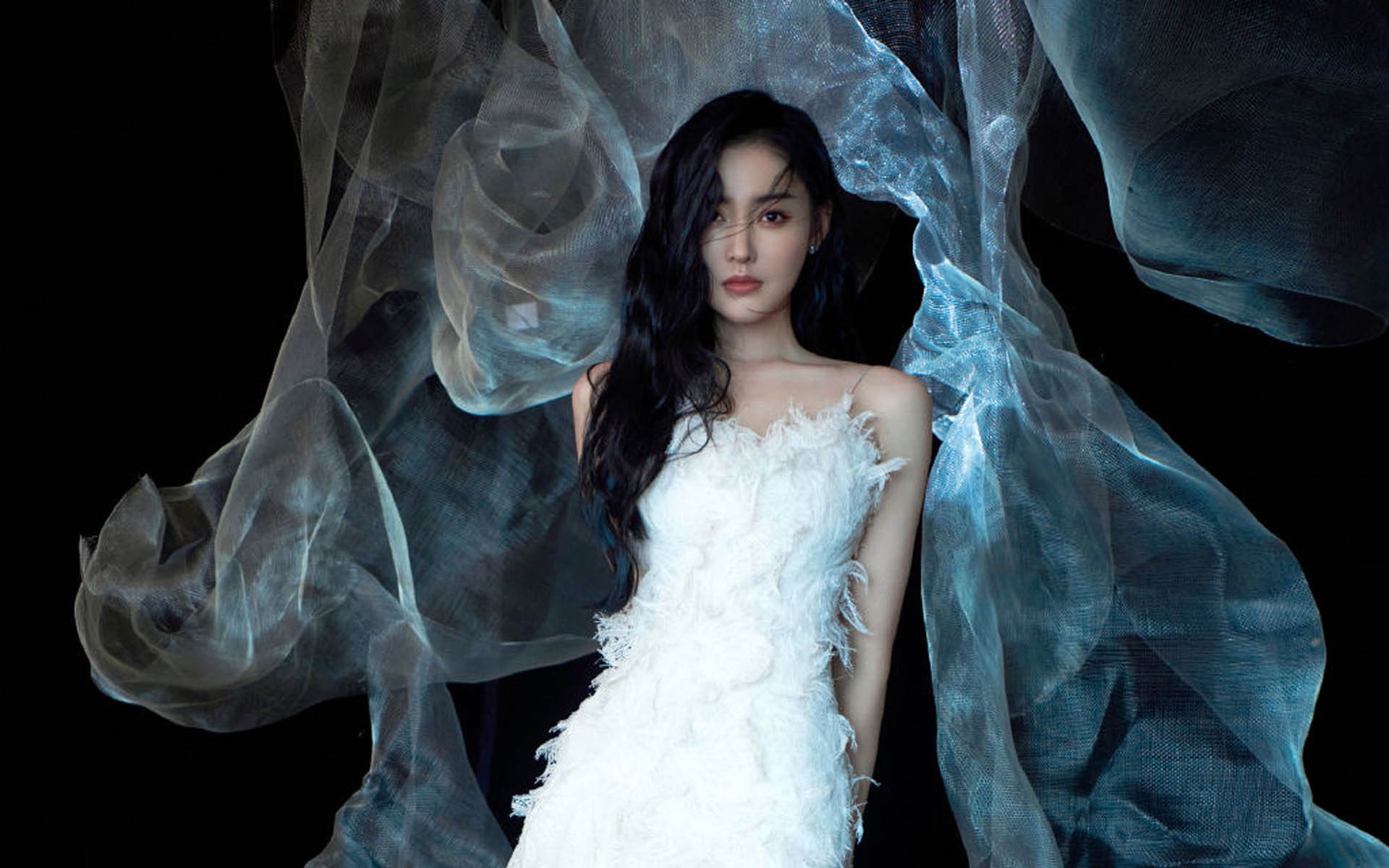 横扫与闪耀，波兰队的团队胜利与张本智和的个人表演