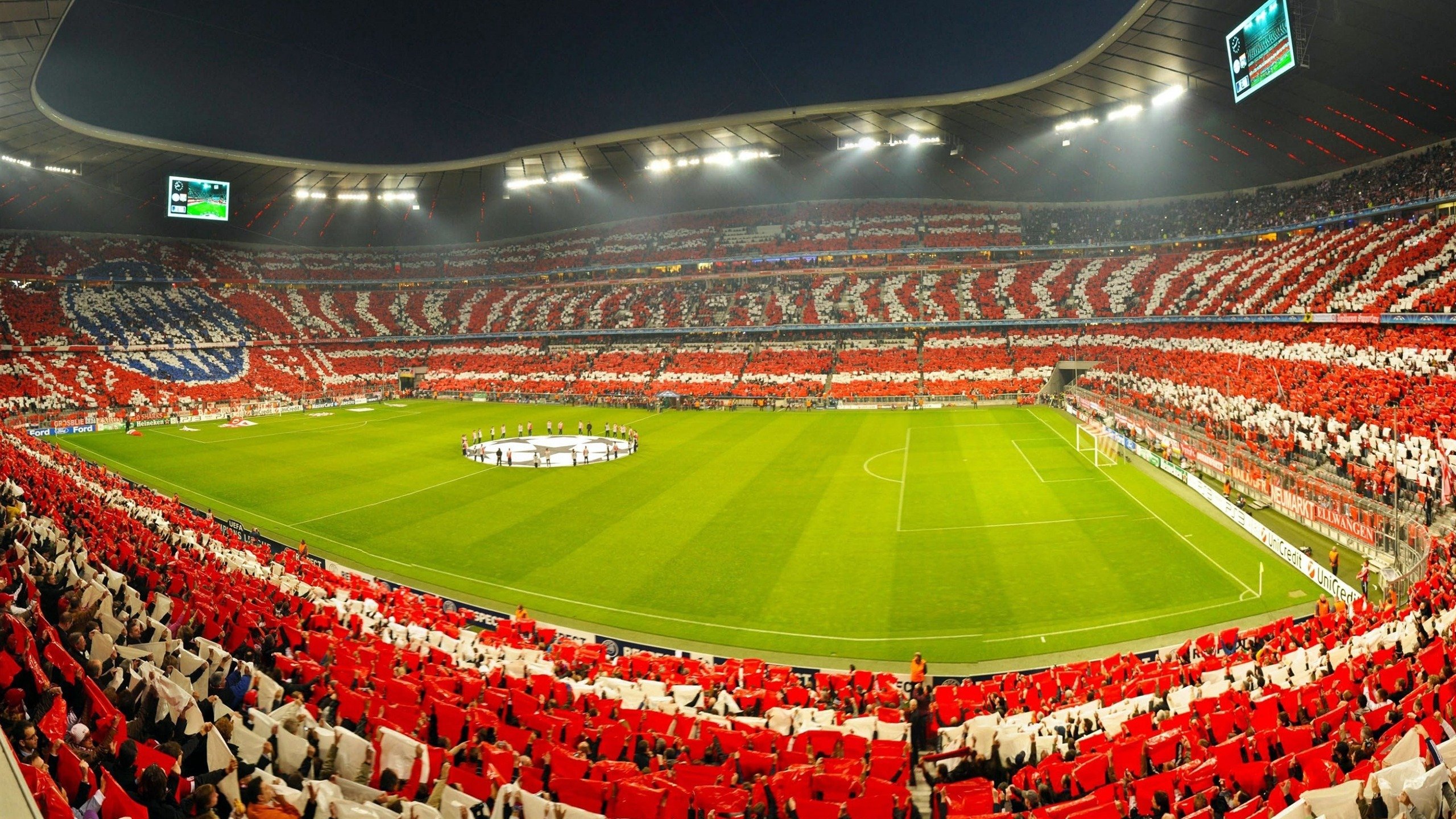 足球世界的平行宇宙，德甲争冠的精密计算与委内瑞拉街头的纯粹激情