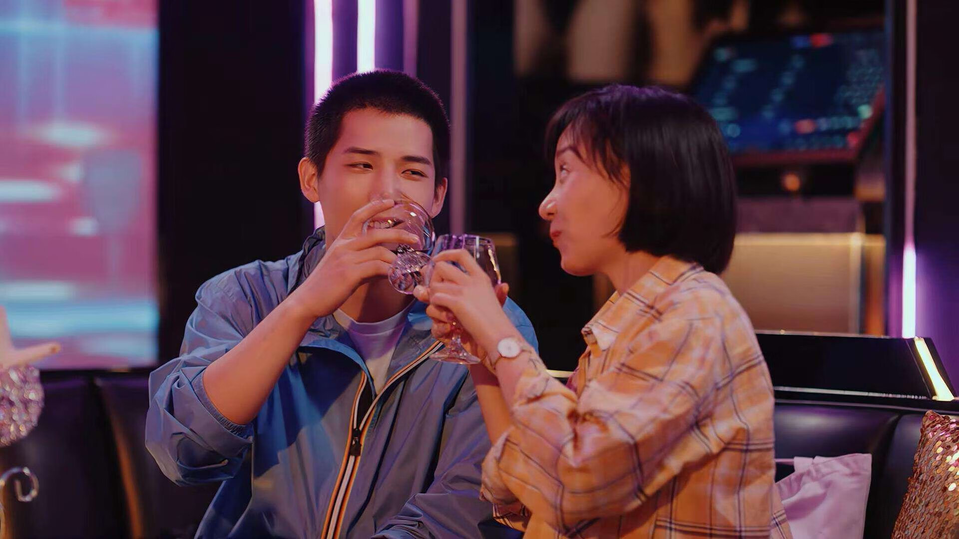 无声的回答，当拉文在丹佛高原完成压力引爆