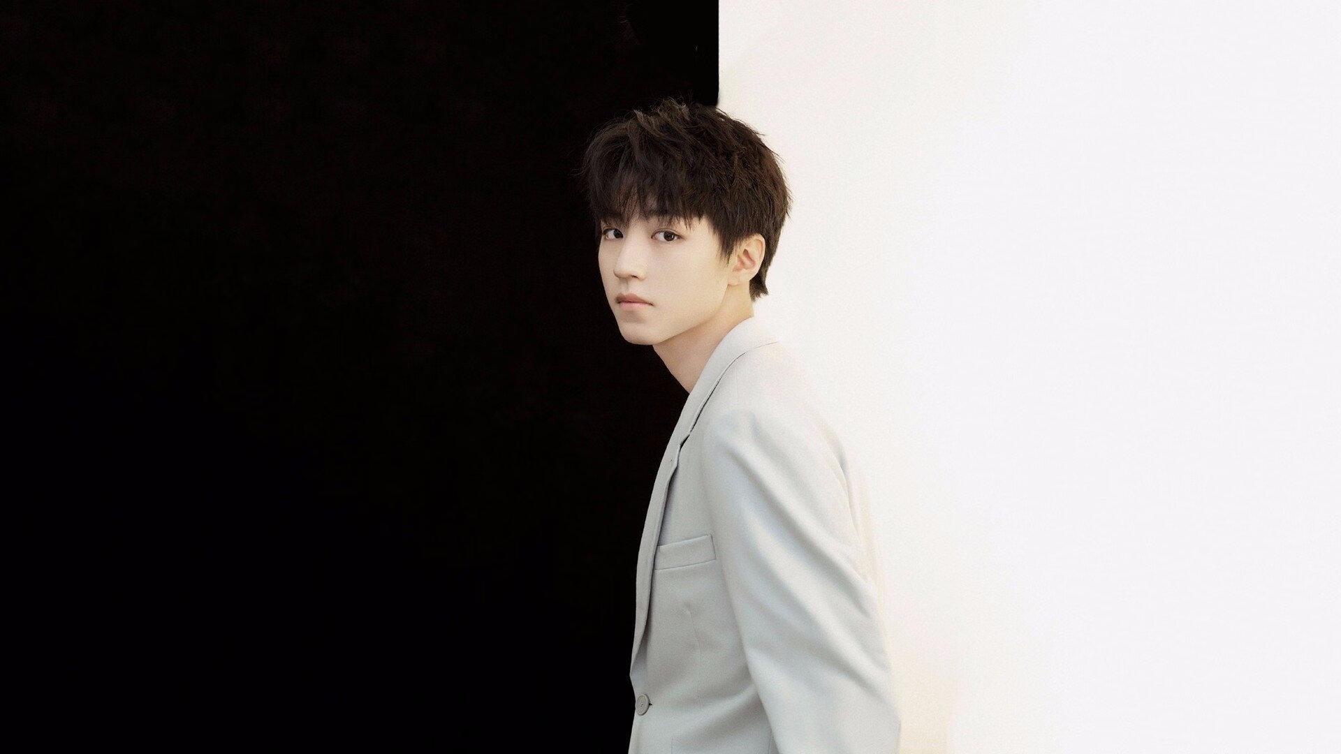 当欧冠决赛的戏剧性照进现实，加拿大打穿比利时的战术革命与精神宣言